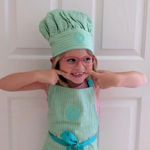 Meet your Posher, Elizabeth